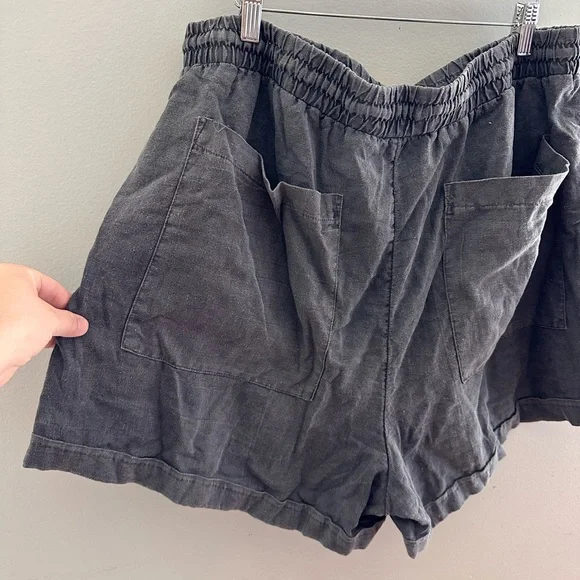 Universal thread goods co ladies linen shorts xxl - Picture 6 of 7